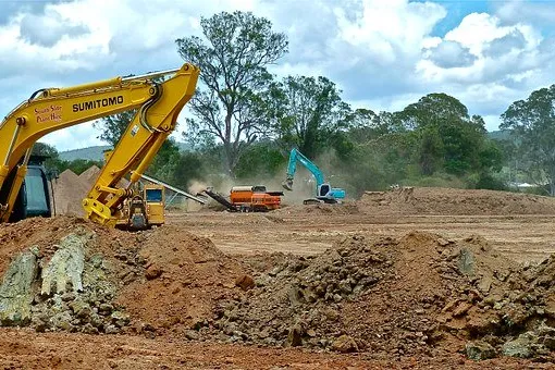 Waldrodung-bulldozer-410118__340